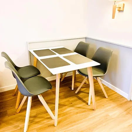 아파트 Inselkoje - Gemuetliche Familienfreundliche 2 Strandnah Sellin (Rugen)