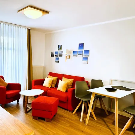 4 Inselkoje Apartment *