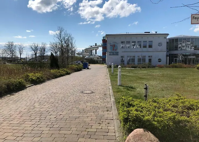 アパート 4 Inselkoje ゼリン